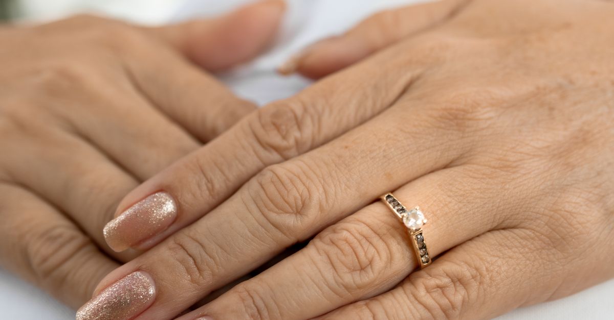 A Guide to Retailer Reputation for Engagement Rings in Brisbane