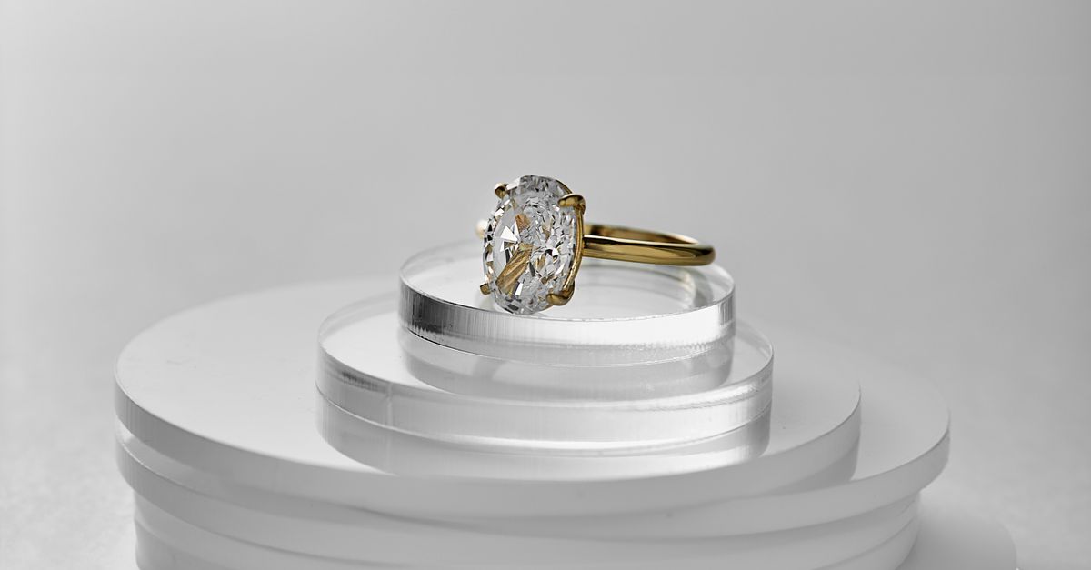 Geometric Shapes: A Bold Choice for Alternative Ring Settings