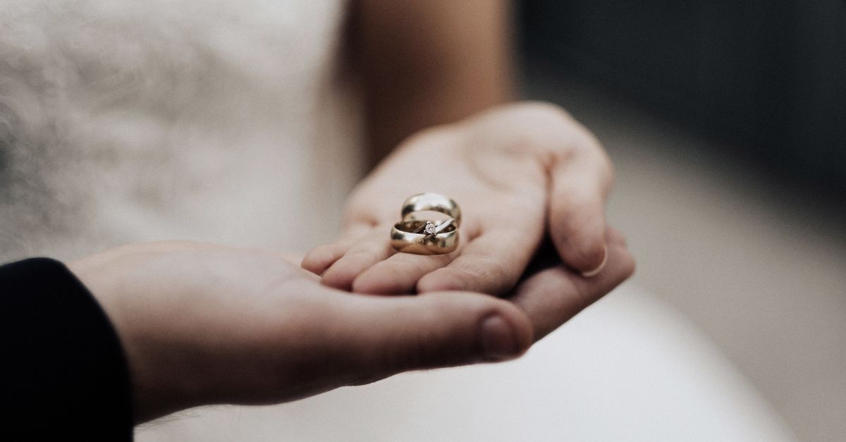 Innovative Design Ideas for Custom Engagement Ring Bands