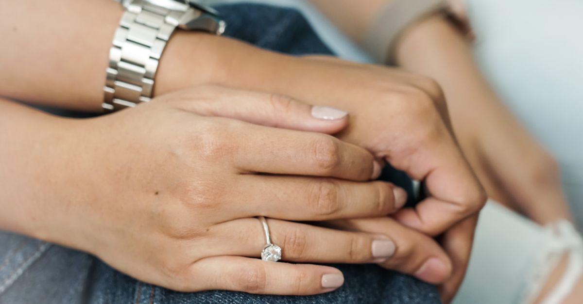 Summer-Inspired Engagement Ring Styles for Brisbane Couples