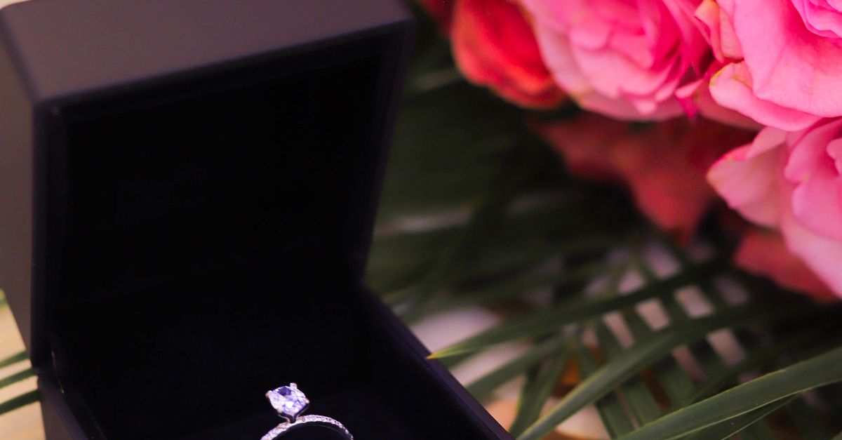 The Role of Insurance in Your Engagement Ring Budget